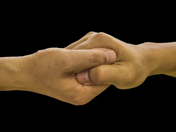 كازينو كريزي لاك الدعم